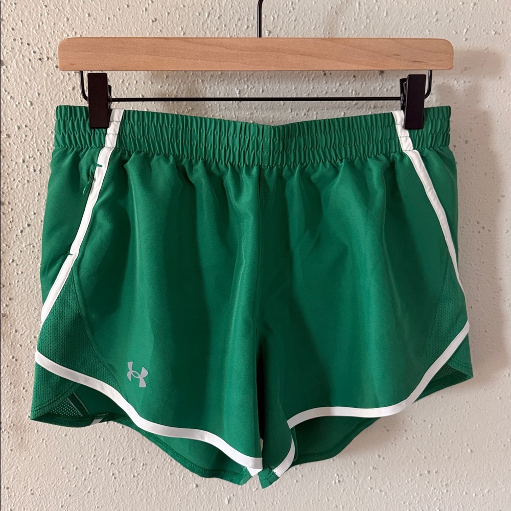 Under Armor green Running Shorts like new S